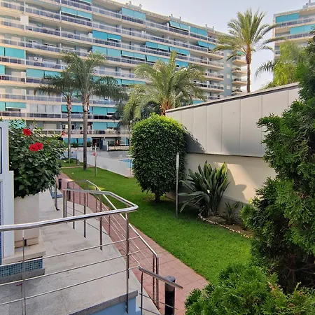 Athenea 3000 Apartment *